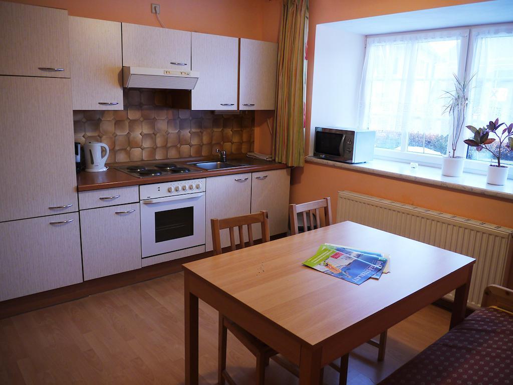 Schusterhaeusl Apartment Worschach Phòng bức ảnh